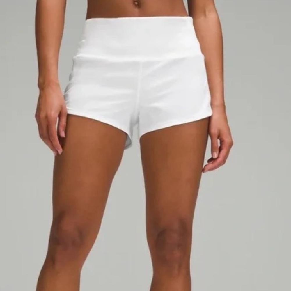 Lululemon High-Wasted Speed Up Shorts - white